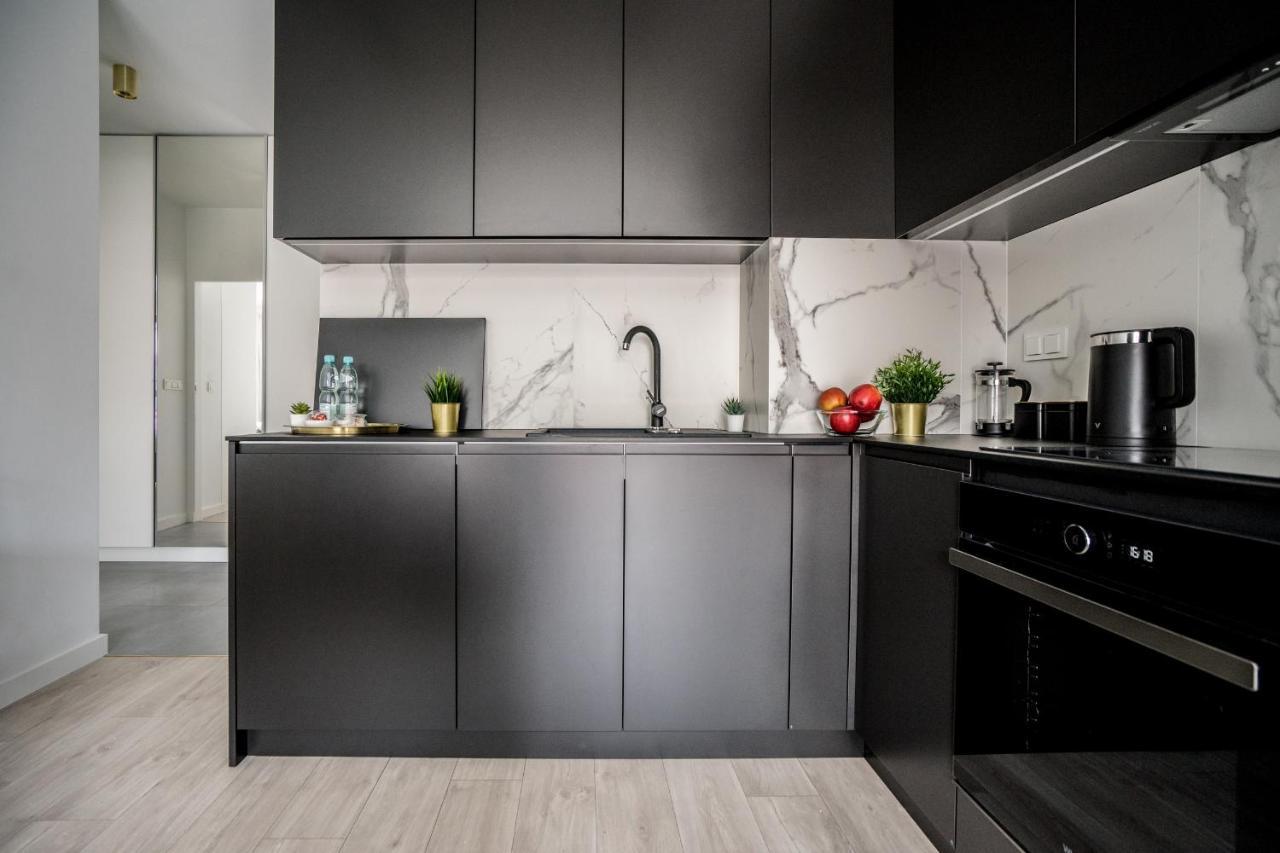 Old Town Heart VI Luxury - Przyokopowa Apartman Varsó Kültér fotó