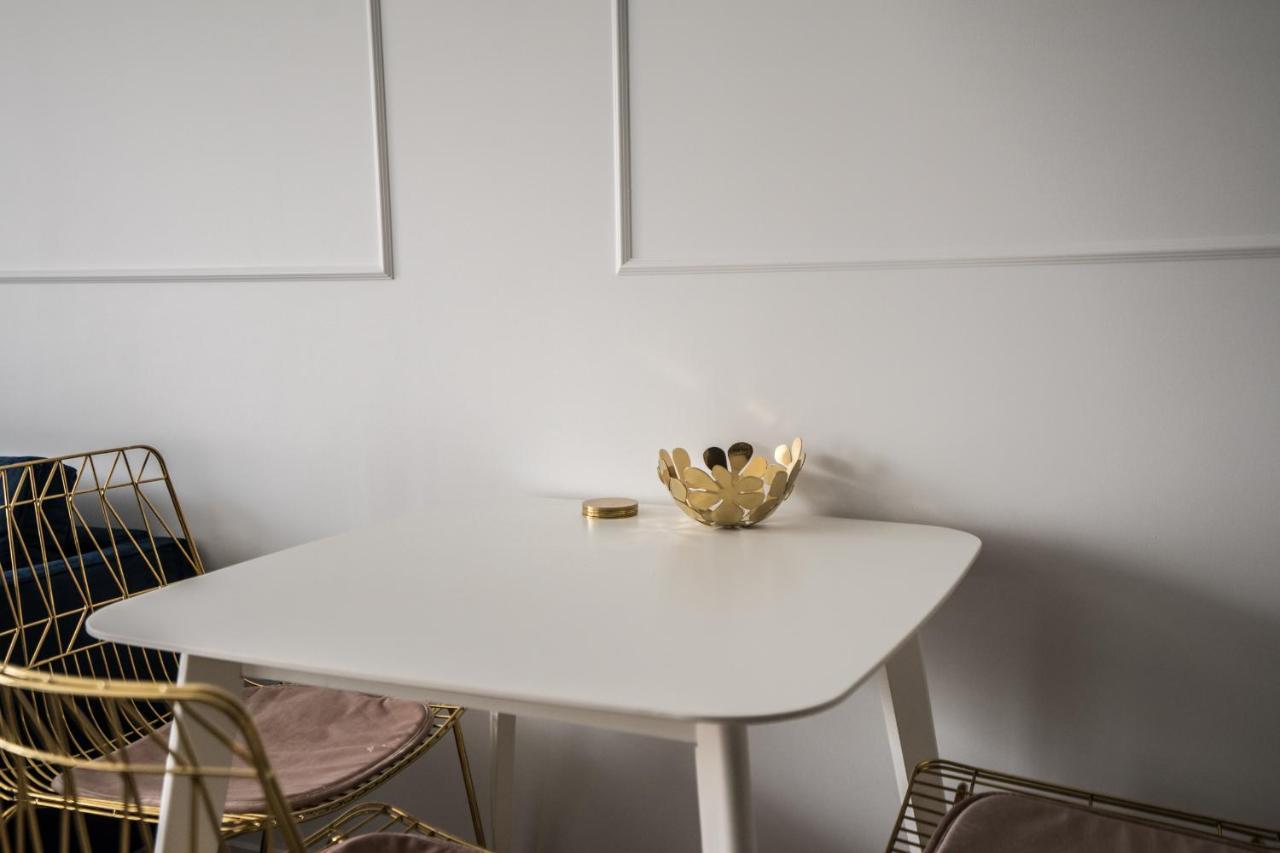Old Town Heart VI Luxury - Przyokopowa Apartman Varsó Kültér fotó